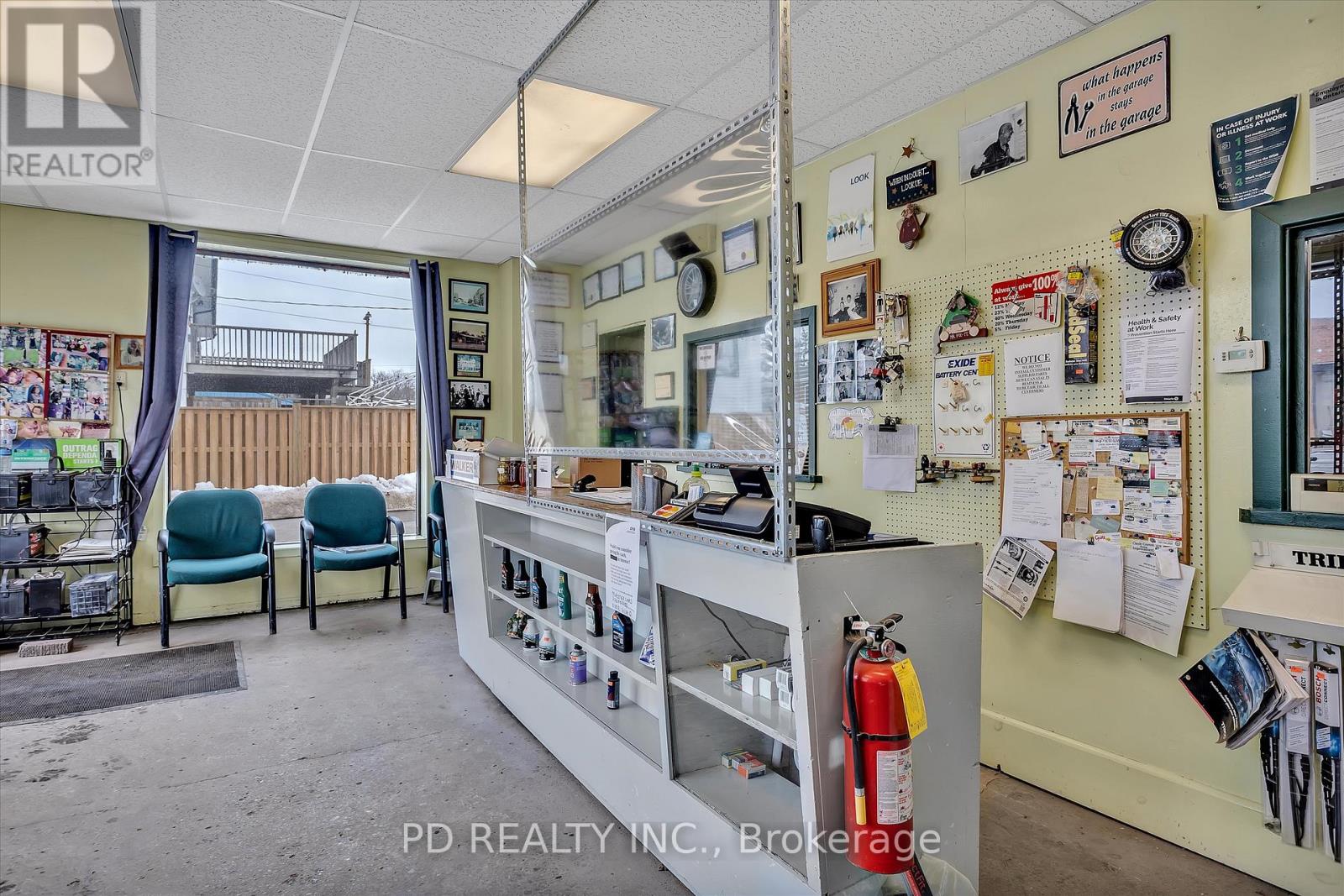 40 King Street E, Kawartha Lakes, Ontario  K0L 2W0 - Photo 16 - X12263174