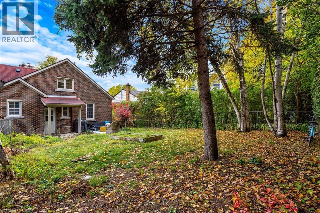 360 Luella Street, Kitchener, Ontario  N2H 2J4 - Photo 45 - 40789735