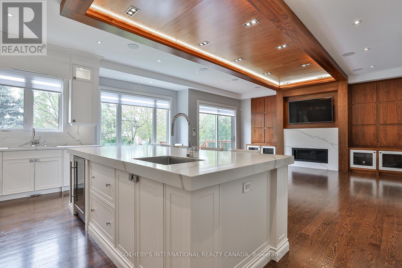 128 Park Home Avenue, Toronto, Ontario  M2N 1W8 - Photo 19 - C12570858