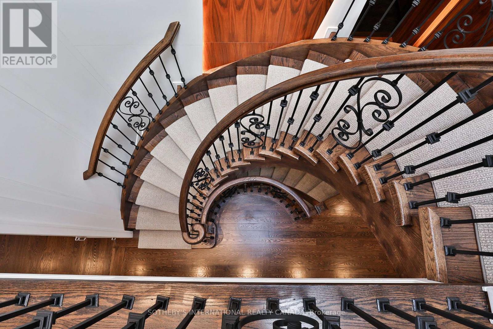 128 Park Home Avenue, Toronto, Ontario  M2N 1W8 - Photo 44 - C12570858