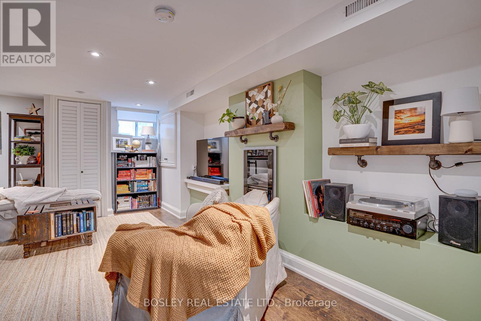 Main - 39 Poucher Street, Toronto, Ontario  M4J 2Z1 - Photo 18 - E12570842