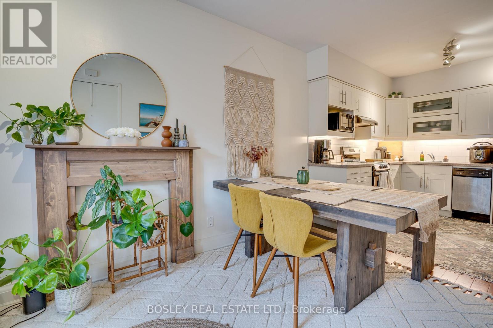 Main - 39 Poucher Street, Toronto, Ontario  M4J 2Z1 - Photo 2 - E12570842