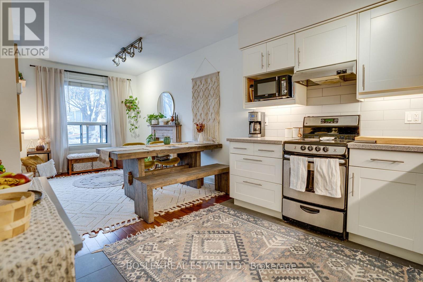 Main - 39 Poucher Street, Toronto, Ontario  M4J 2Z1 - Photo 4 - E12570842