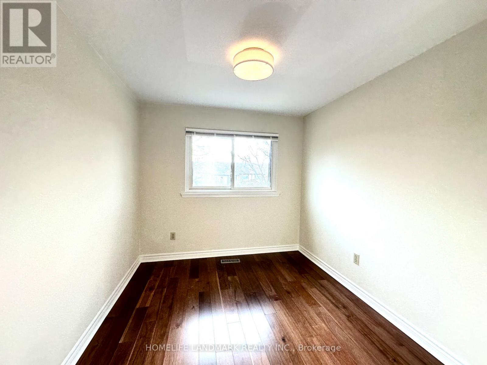 161 Carolbreen Square, Toronto, Ontario  M1V 1J1 - Photo 18 - E12570870