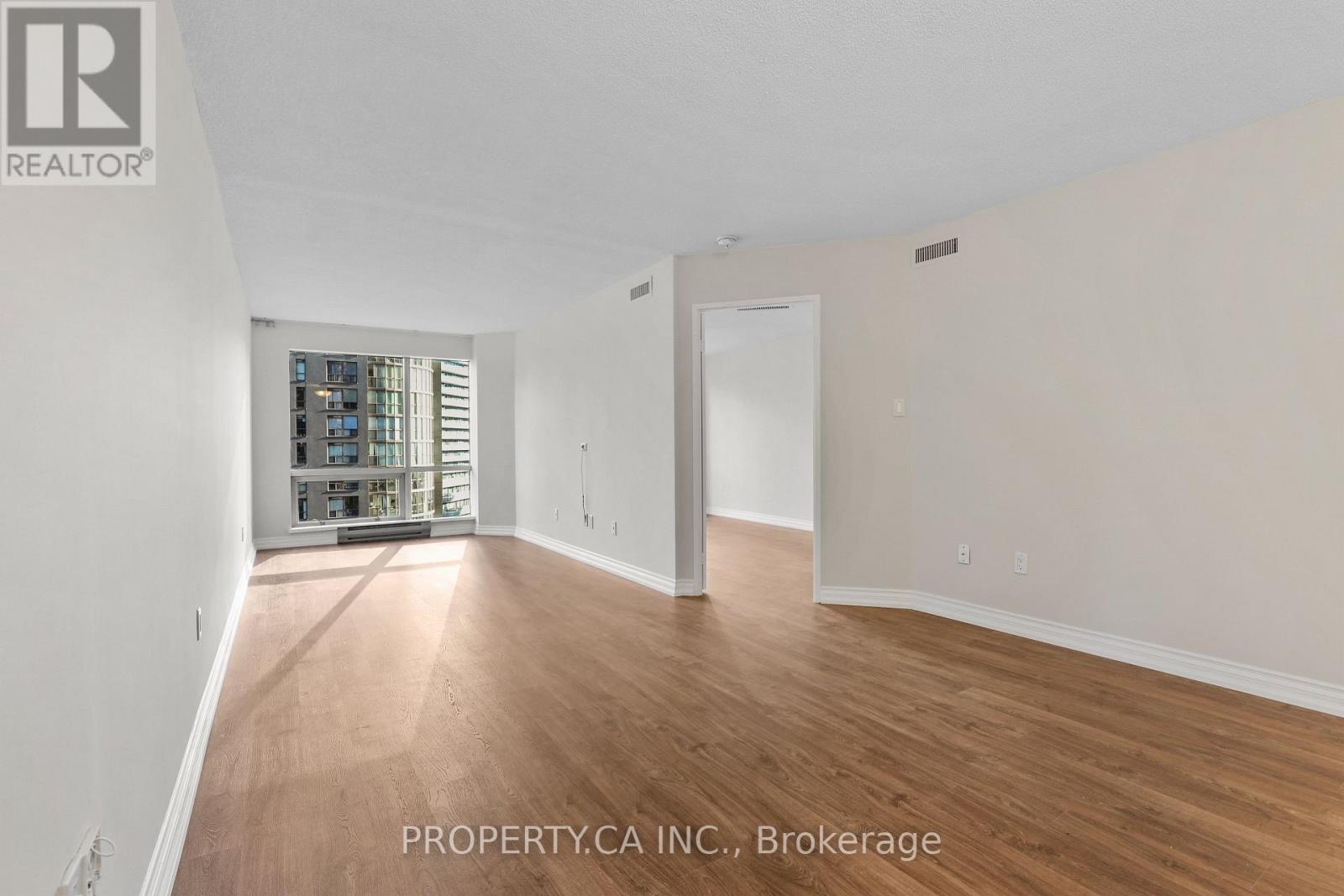 1410 - 1001 Bay Street, Toronto, Ontario  M5S 3A6 - Photo 10 - C12552054