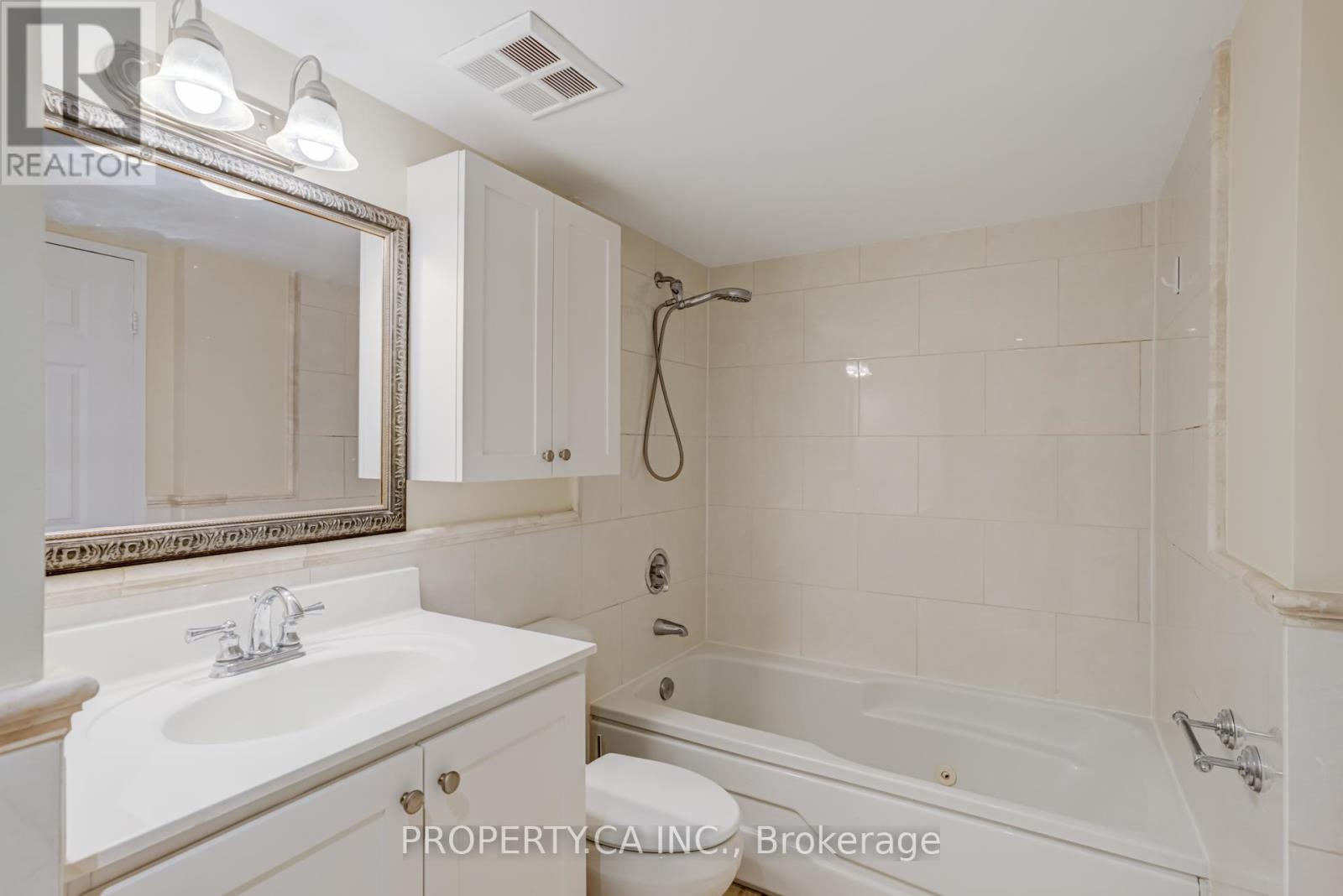 1410 - 1001 Bay Street, Toronto, Ontario  M5S 3A6 - Photo 19 - C12552054