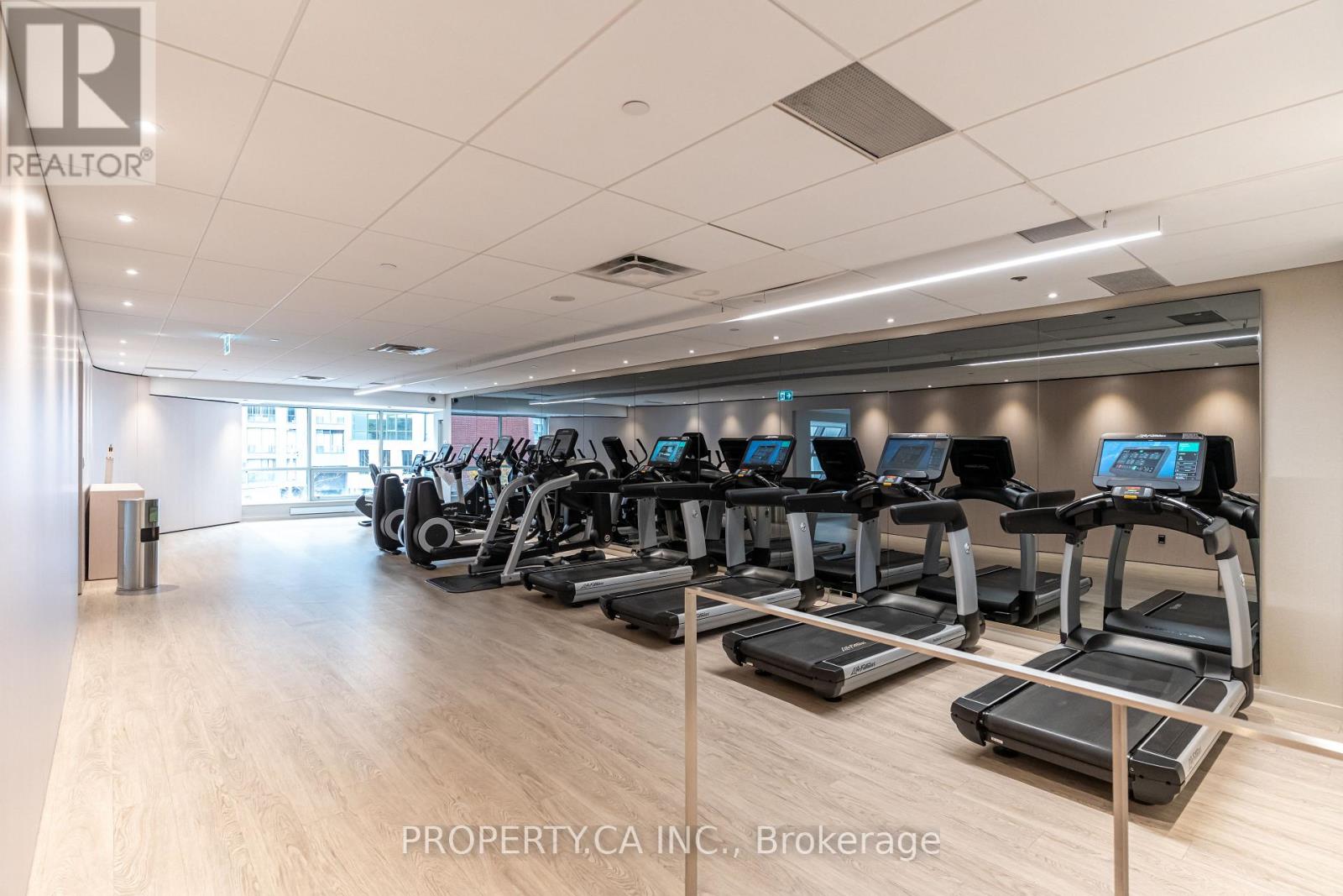 1410 - 1001 Bay Street, Toronto, Ontario  M5S 3A6 - Photo 33 - C12552054