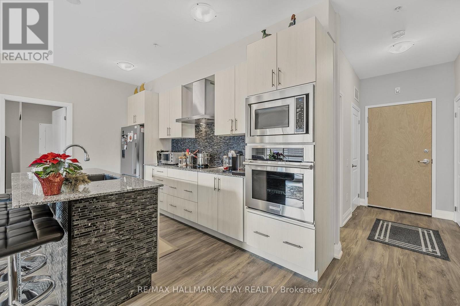 107 - 64 Queen Street S, New Tecumseth, Ontario  L0G 1W0 - Photo 12 - N12570812