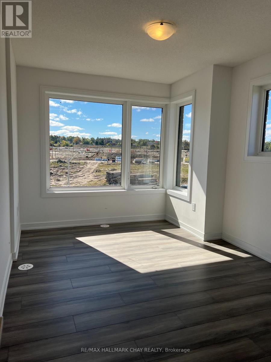 150 Blue Forest Crescent, Barrie (Innis-Shore), Ontario  L4M 0M2 - Photo 15 - S12570828