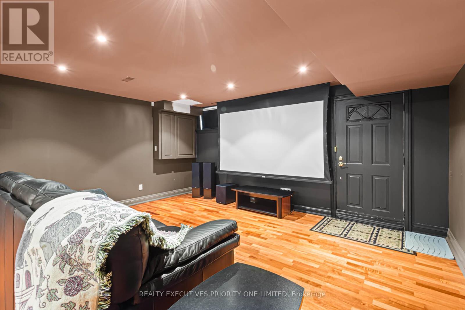 7 Finchley Road, Toronto, Ontario  M9A 2X4 - Photo 36 - W12570834