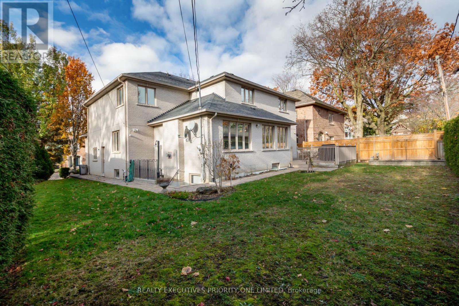 7 Finchley Road, Toronto, Ontario  M9A 2X4 - Photo 42 - W12570834