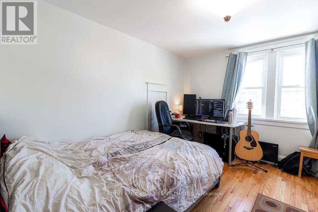 93 Seventh Street, Toronto, Ontario  M8V 3B5 - Photo 20 - W12570846