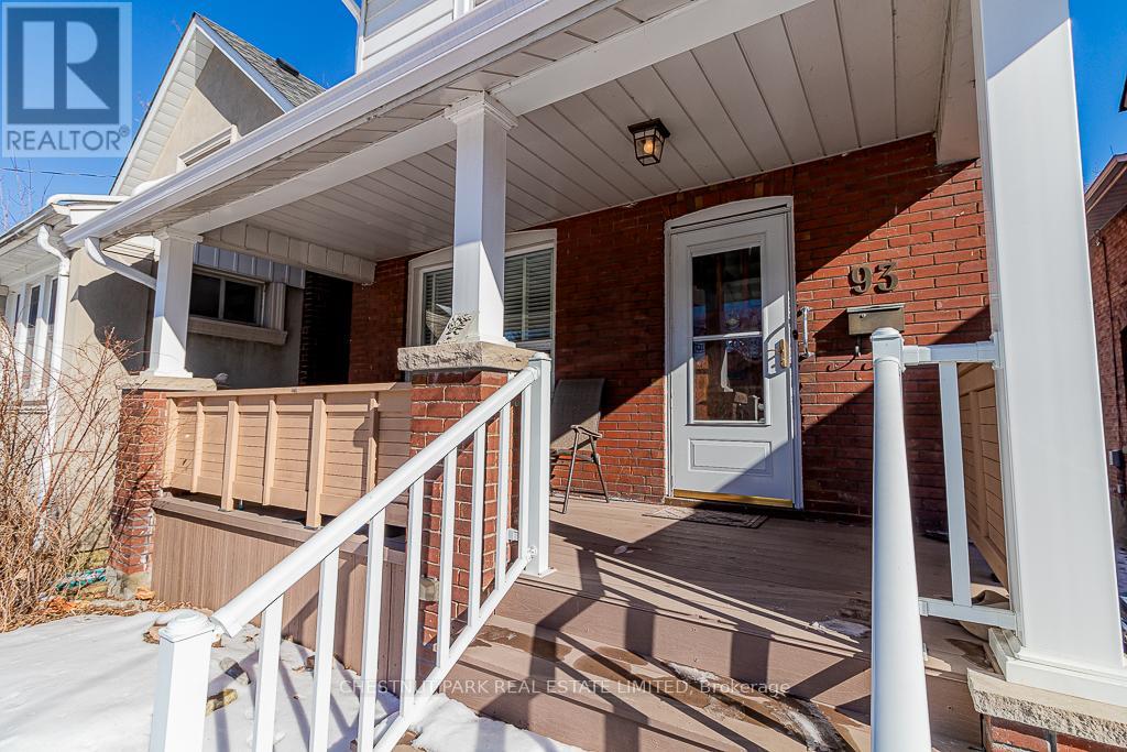 93 Seventh Street, Toronto, Ontario  M8V 3B5 - Photo 3 - W12570846
