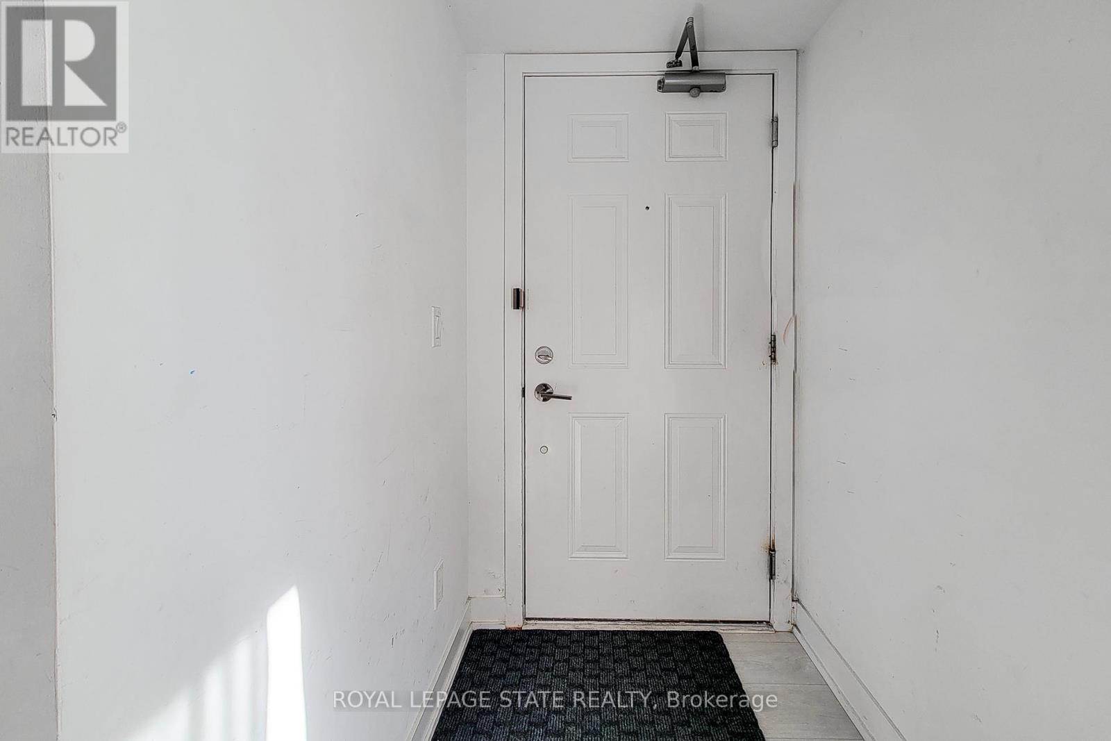 510 - 1127 Cooke Boulevard, Burlington, Ontario  L7T 0C3 - Photo 12 - W12570848