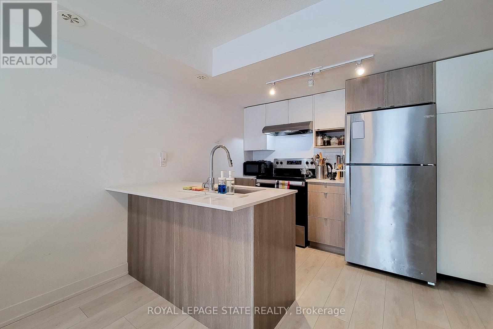 510 - 1127 Cooke Boulevard, Burlington, Ontario  L7T 0C3 - Photo 21 - W12570848