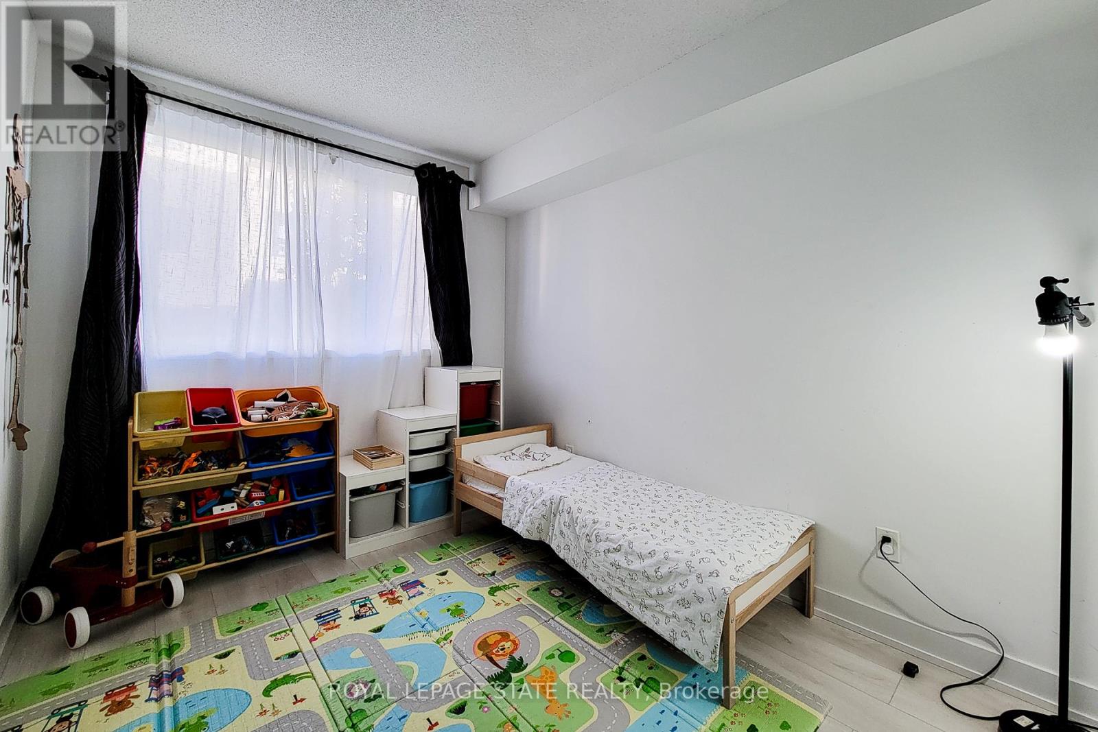 510 - 1127 Cooke Boulevard, Burlington, Ontario  L7T 0C3 - Photo 31 - W12570848