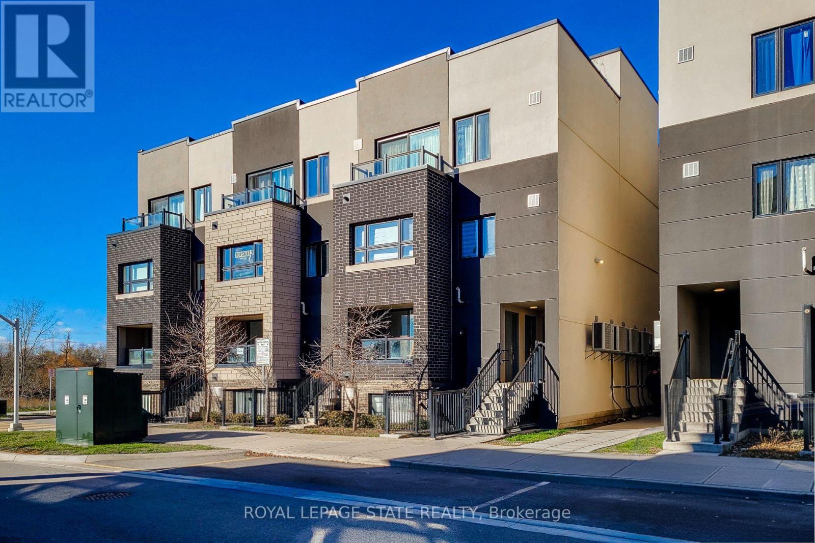 510 - 1127 Cooke Boulevard, Burlington, Ontario  L7T 0C3 - Photo 4 - W12570848