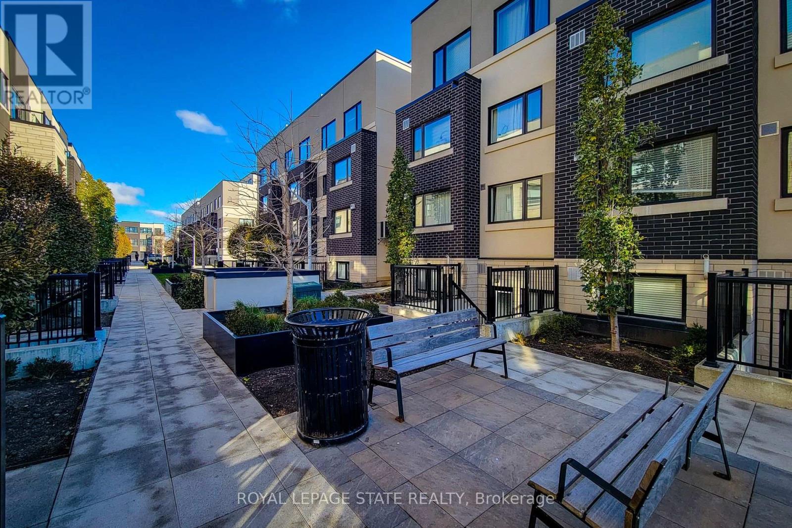 510 - 1127 Cooke Boulevard, Burlington, Ontario  L7T 0C3 - Photo 7 - W12570848