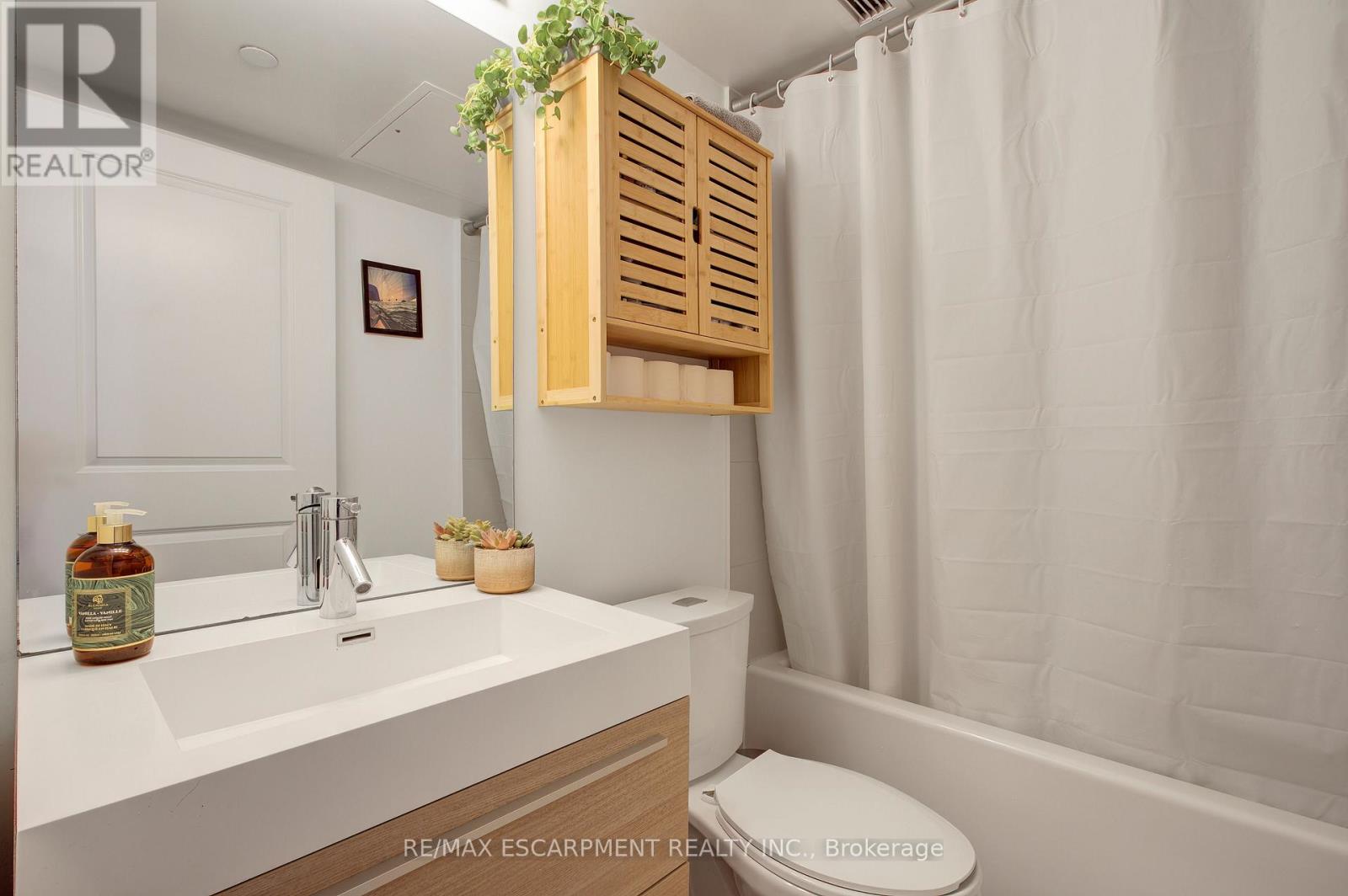 306 - 8 Fieldway Road, Toronto, Ontario  M8Z 0C3 - Photo 24 - W12570864