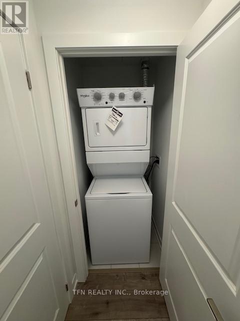 4 - 4035 Hickory Drive, Mississauga, Ontario  L4W 1L1 - Photo 18 - W12570866