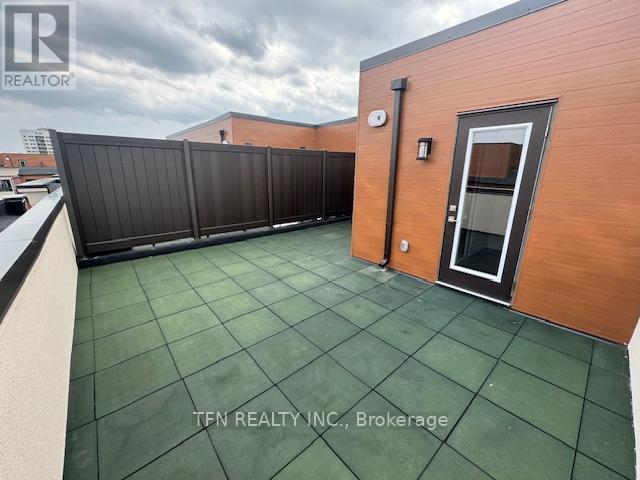 4 - 4035 Hickory Drive, Mississauga, Ontario  L4W 1L1 - Photo 19 - W12570866