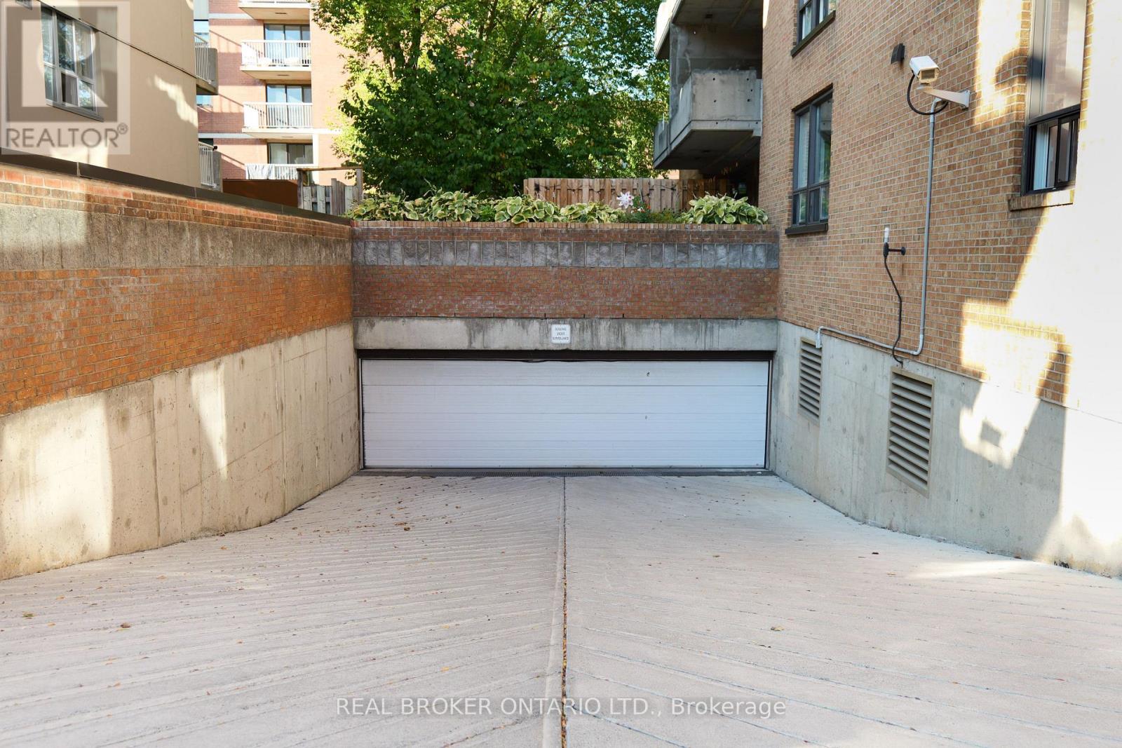 312 - 1177 Belanger Avenue, Ottawa, Ontario  K1H 8N7 - Photo 21 - X12516376