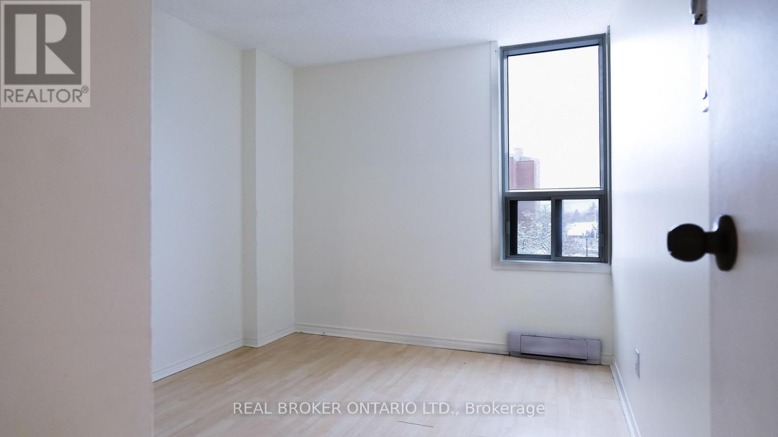 312 - 1177 Belanger Avenue, Ottawa, Ontario  K1H 8N7 - Photo 14 - X12516376