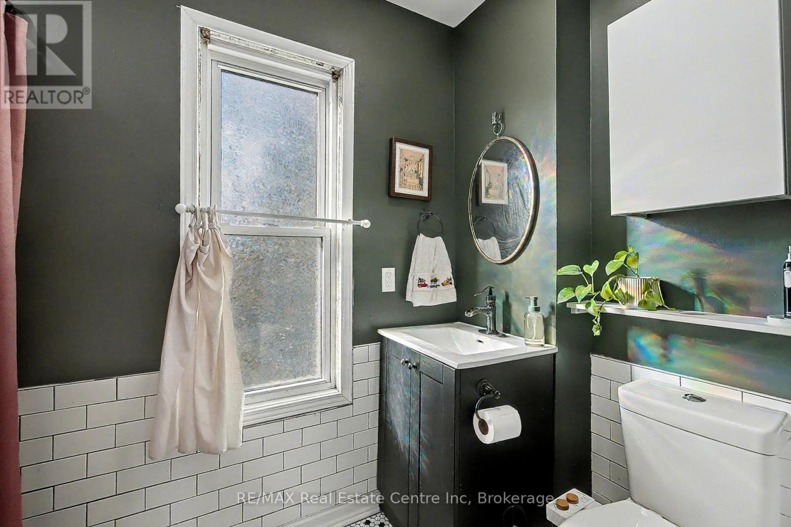 217 Victoria Road S, Guelph, Ontario  N1E 5P9 - Photo 20 - X12570902