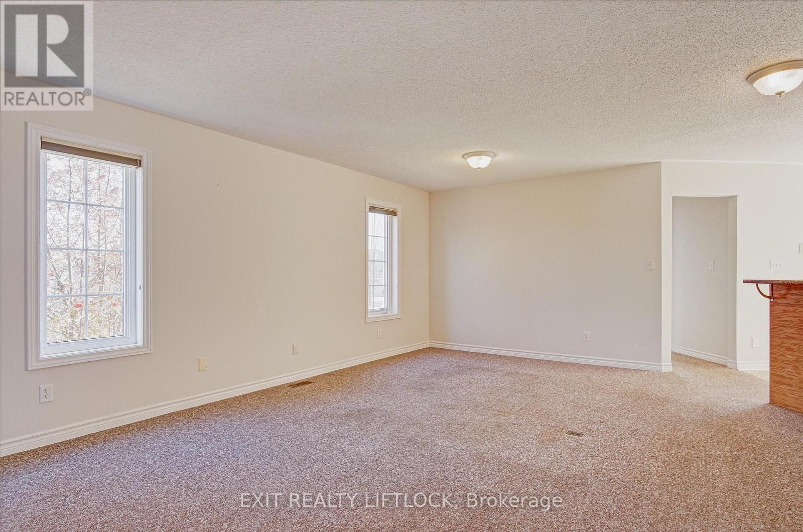 569 Garbutt Terrace, Peterborough, Ontario  K9H 7S9 - Photo 8 - X12570890