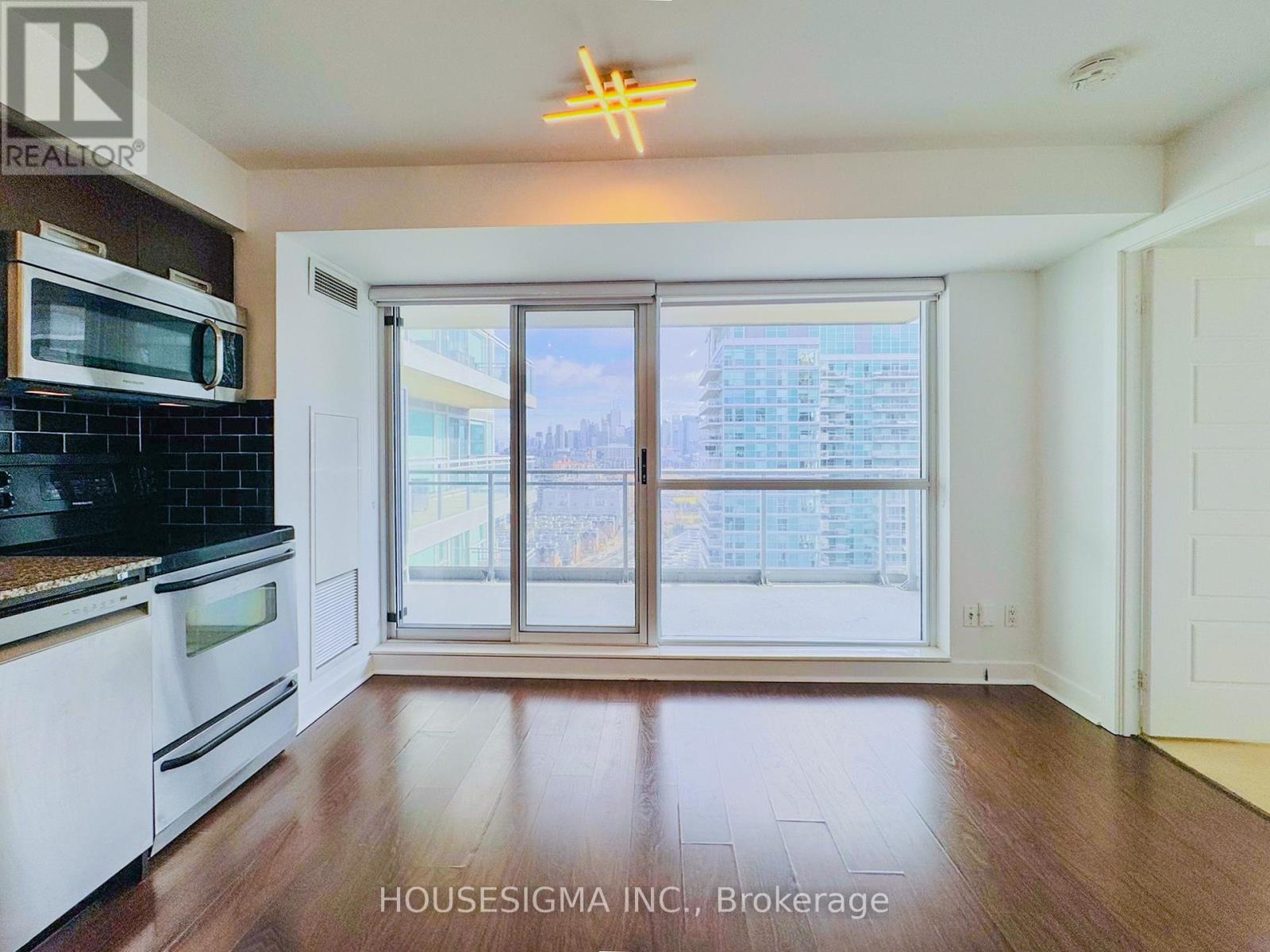 2012 - 100 Western Battery Road, Toronto, Ontario  M6K 3S2 - Photo 6 - C12553348