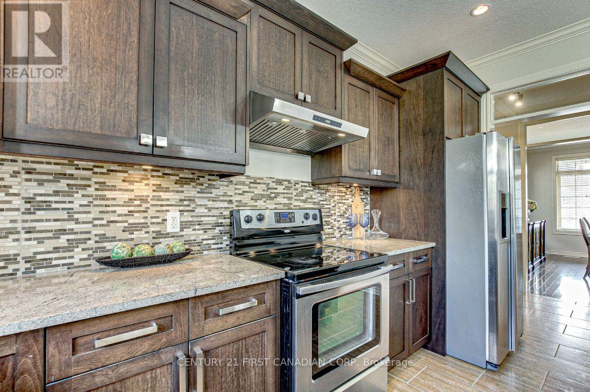 1956 Quarrier Road, London North, Ontario  N6G 5L2 - Photo 10 - X12570922