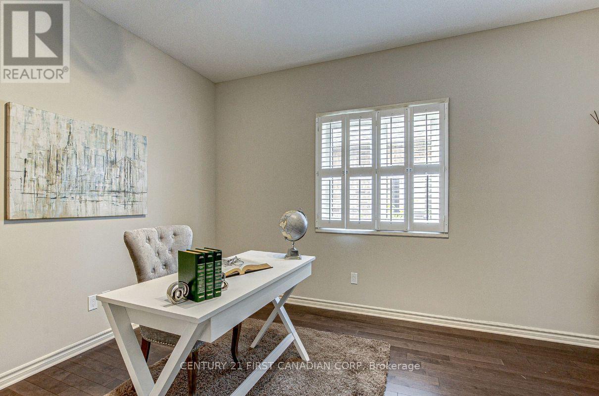 1956 Quarrier Road, London North, Ontario  N6G 5L2 - Photo 17 - X12570922