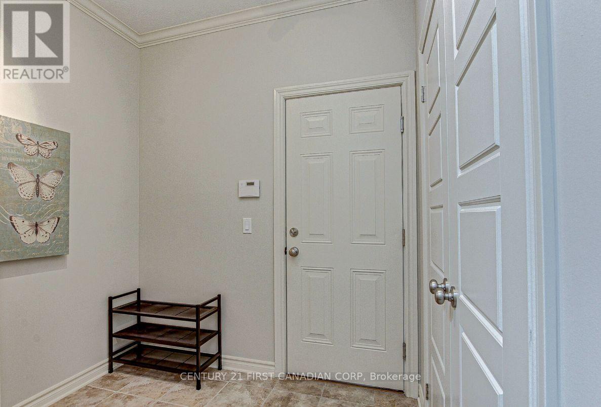 1956 Quarrier Road, London North, Ontario  N6G 5L2 - Photo 19 - X12570922