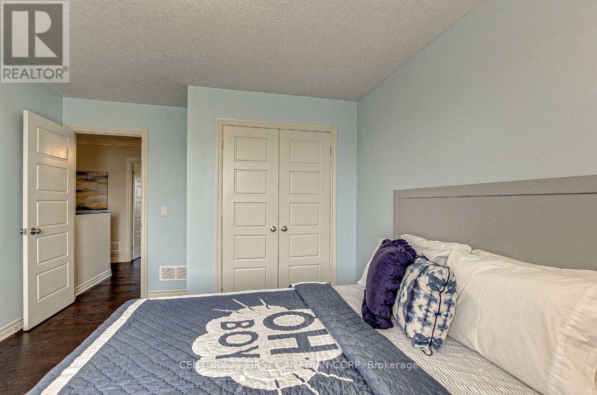 1956 Quarrier Road, London North, Ontario  N6G 5L2 - Photo 23 - X12570922