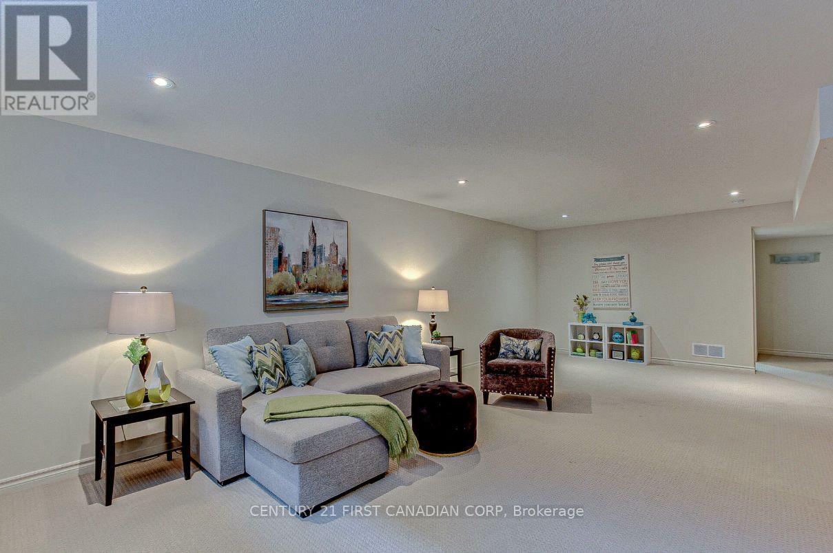 1956 Quarrier Road, London North, Ontario  N6G 5L2 - Photo 41 - X12570922