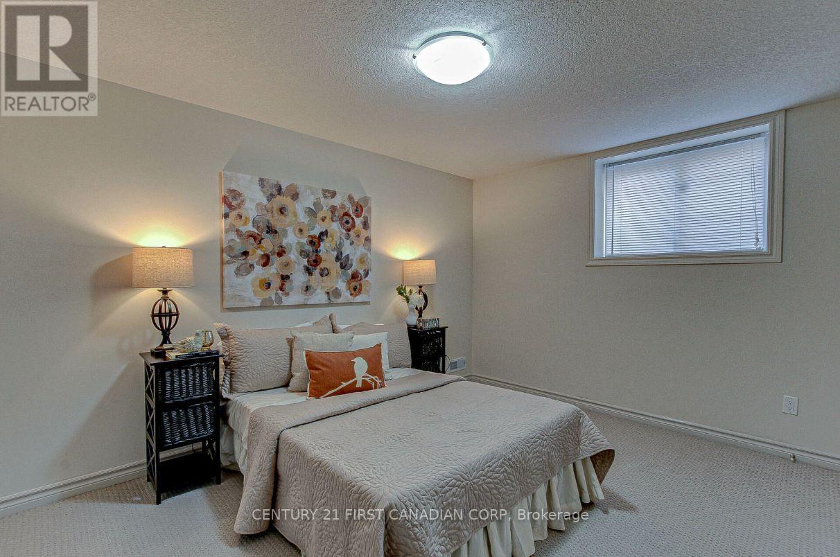 1956 Quarrier Road, London North, Ontario  N6G 5L2 - Photo 42 - X12570922