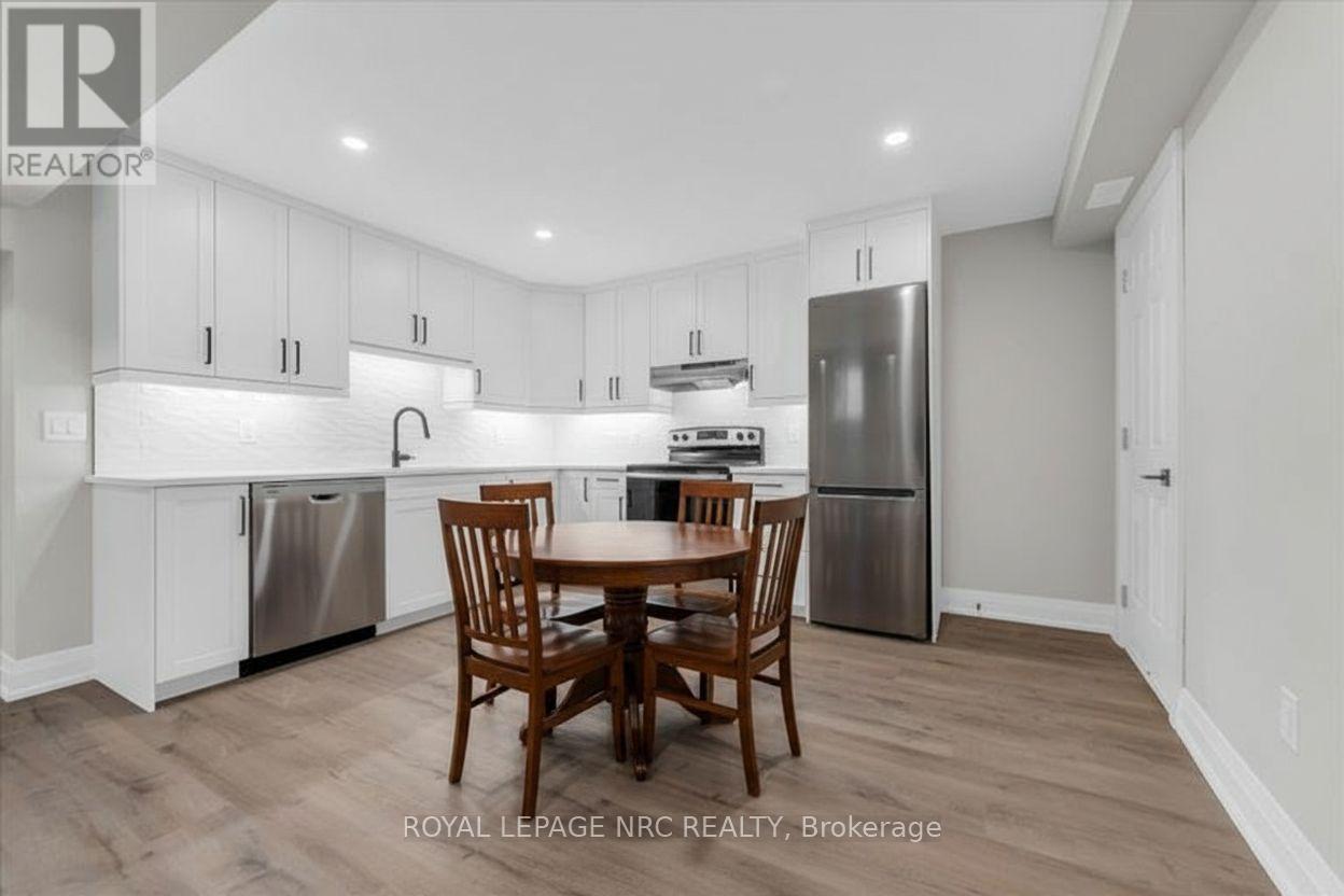 66 Page Street, Port Colborne, Ontario  L3K 5V1 - Photo 34 - X12474058