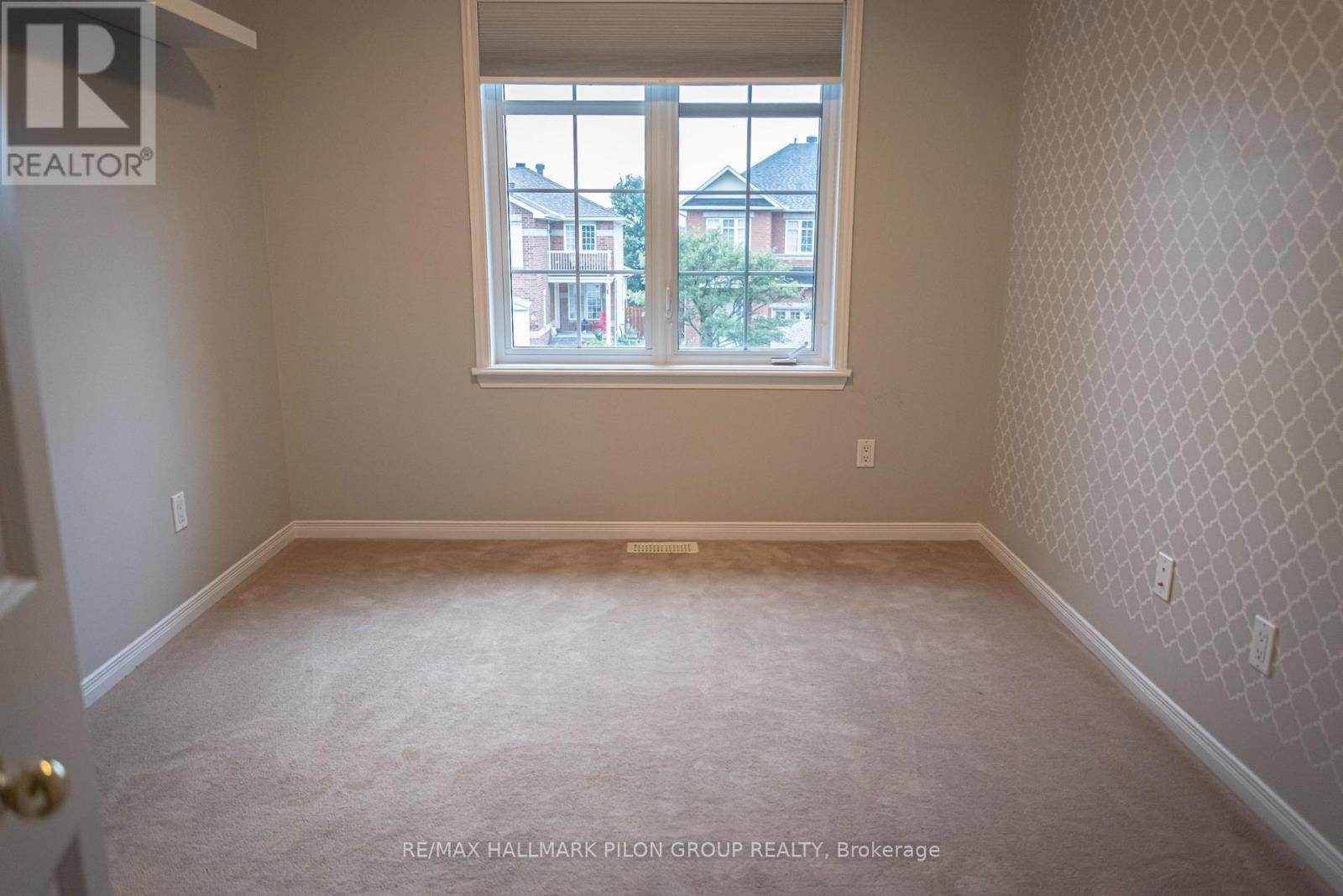 2077 Bergamot Circle, Ottawa, Ontario  K4A 4R3 - Photo 11 - X12570888