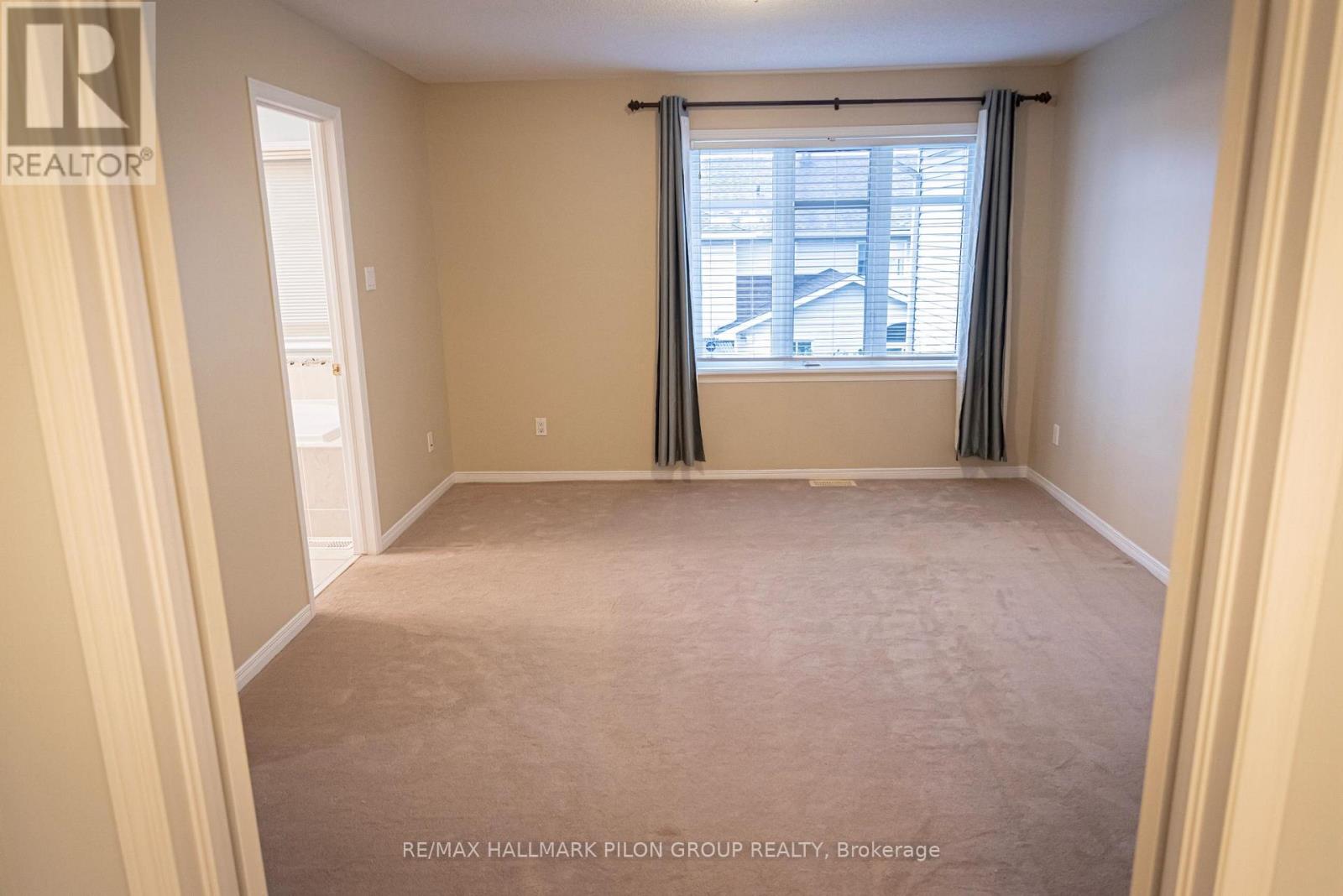 2077 Bergamot Circle, Ottawa, Ontario  K4A 4R3 - Photo 7 - X12570888