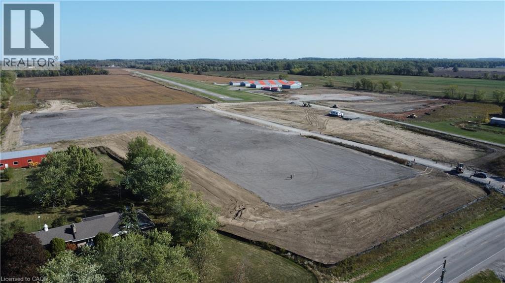 262 MUD Street W, Grimsby, Ontario