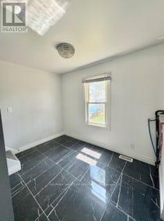 643 Charles Street E, Windsor, Ontario  N8X 3G6 - Photo 11 - X12560918