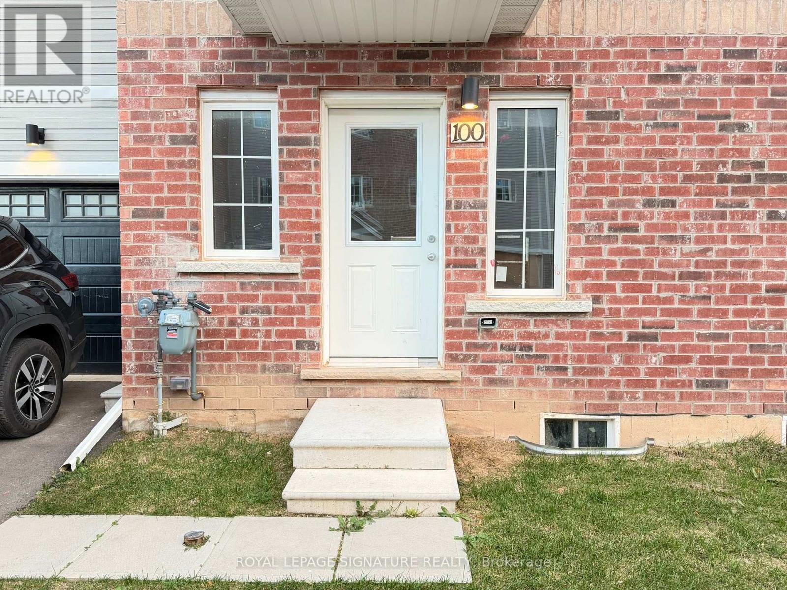 100 - 200 W Main Street, Welland, Ontario  L3C 5A4 - Photo 3 - X12567678