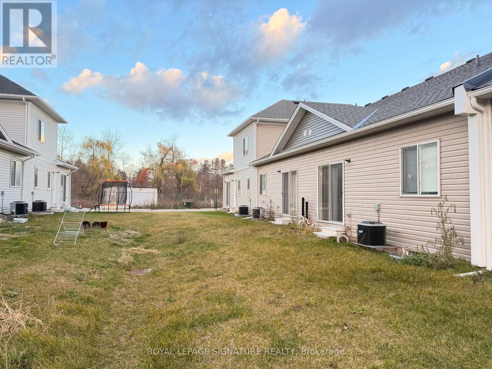 100 - 200 W Main Street, Welland, Ontario  L3C 5A4 - Photo 20 - X12567678