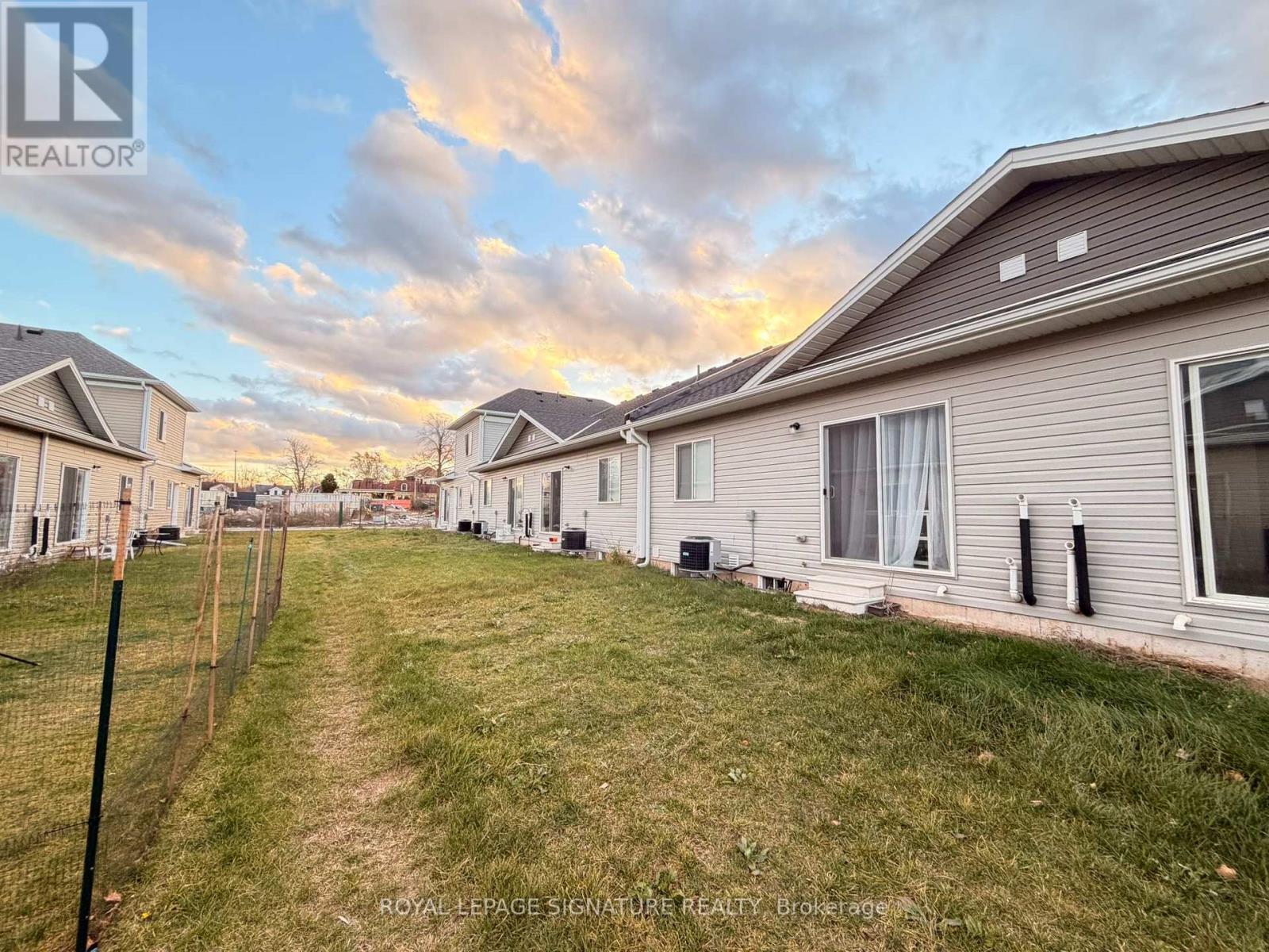 100 - 200 W Main Street, Welland, Ontario  L3C 5A4 - Photo 24 - X12567678