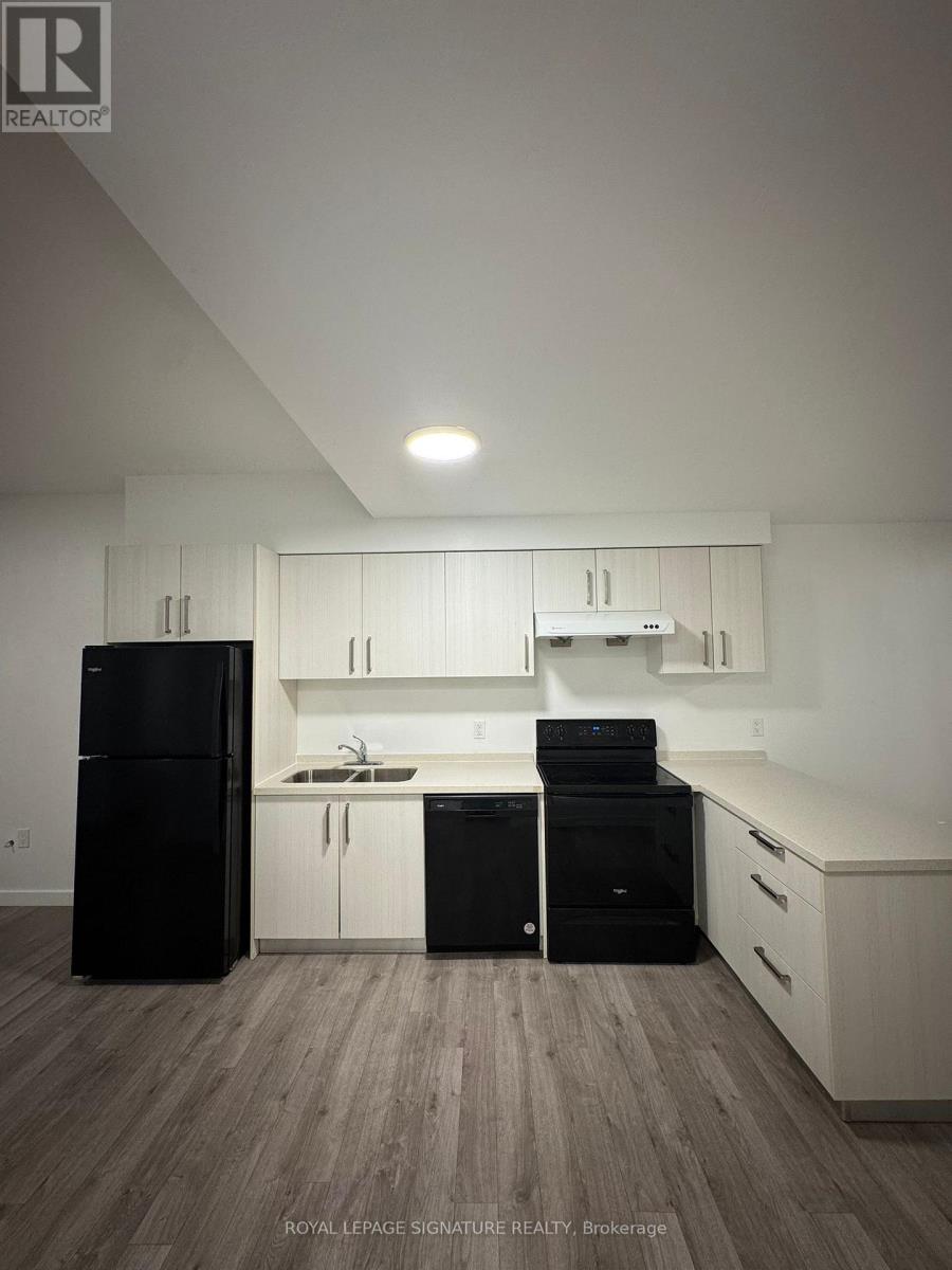 100 - 200 W Main Street, Welland, Ontario  L3C 5A4 - Photo 17 - X12567678