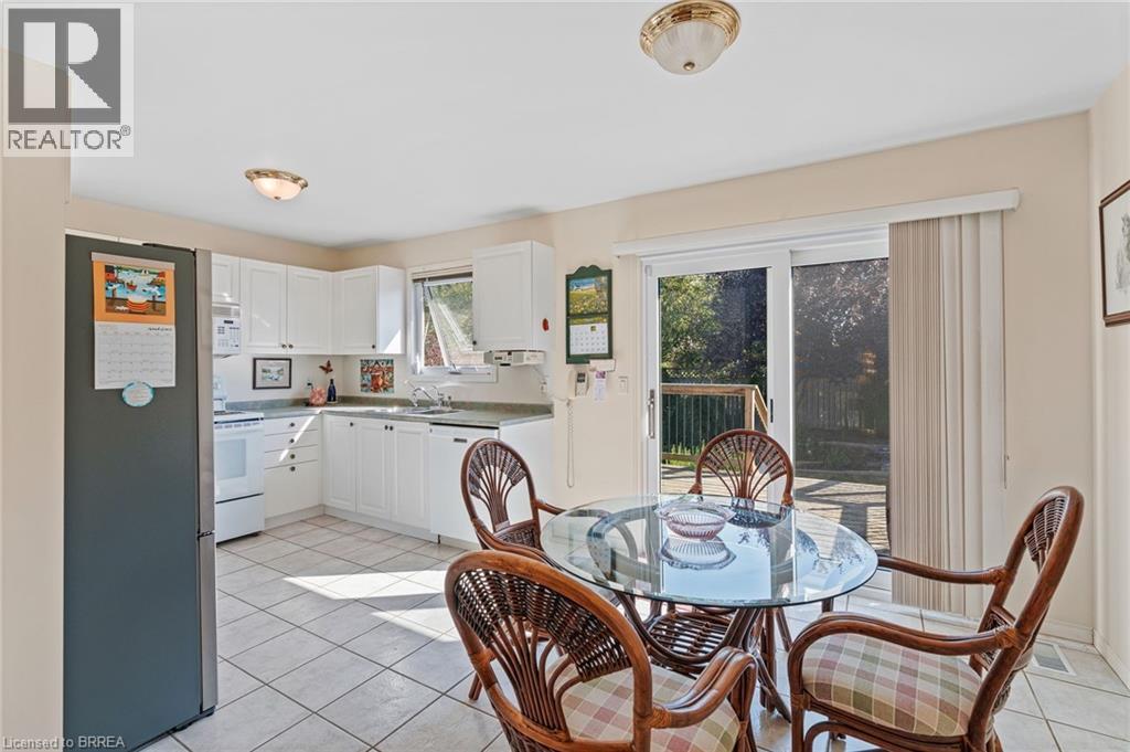 179 Olivetree Road, Brantford, Ontario  N3R 7Z4 - Photo 15 - 40789909