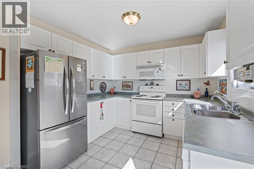 179 Olivetree Road, Brantford, Ontario  N3R 7Z4 - Photo 18 - 40789909