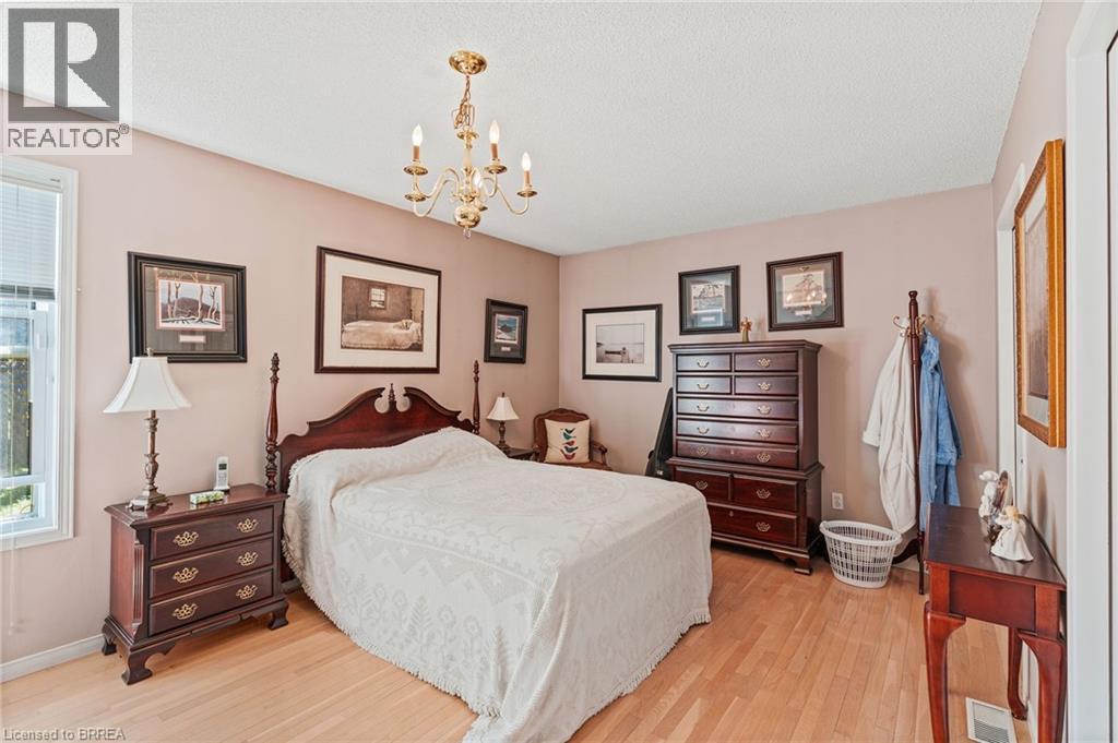 179 Olivetree Road, Brantford, Ontario  N3R 7Z4 - Photo 22 - 40789909