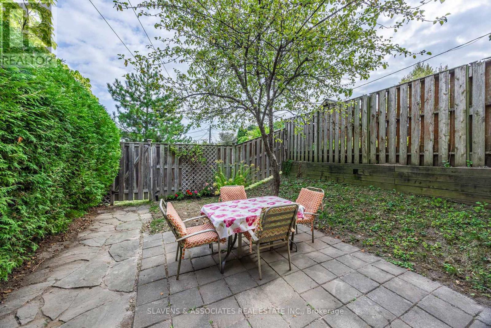 4 Burdock Lane, Toronto, Ontario  M3C 2G5 - Photo 29 - C12570928