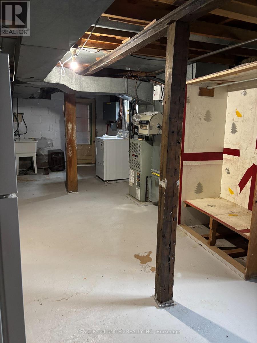 15 Wallace Street, Peterborough, Ontario  K9H 1A8 - Photo 25 - X12439418